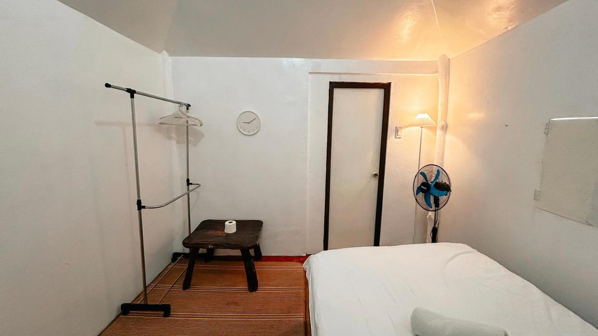 Islo Hut Kaliwa Otel General Luna  Dış mekan fotoğraf